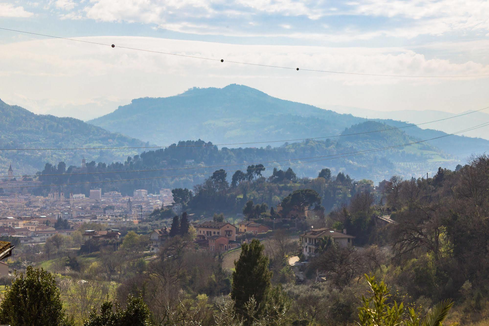 Bed and Breakfast Le Monachette Ascoli Piceno Exterior foto